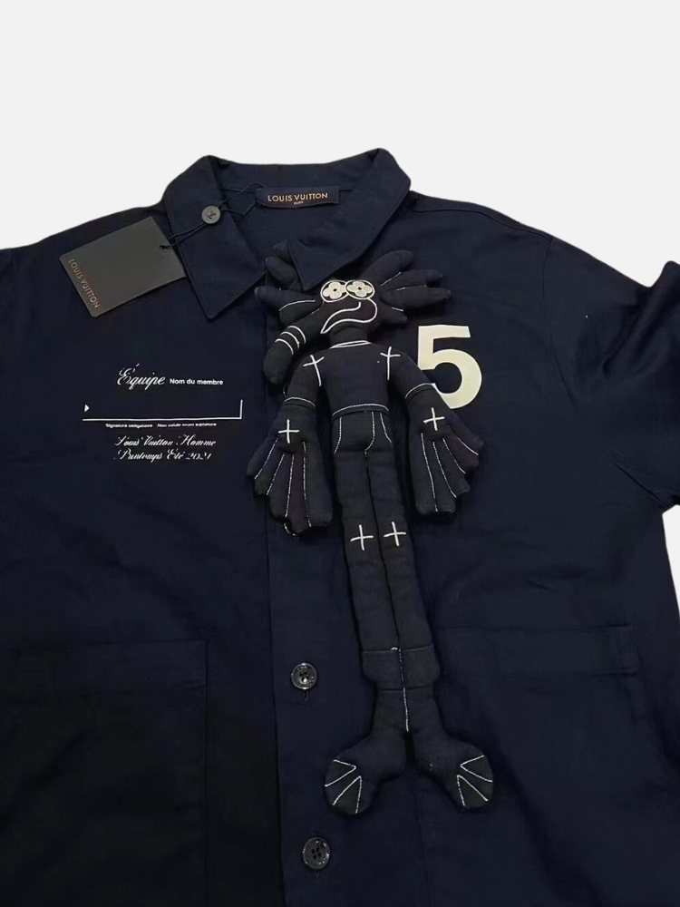 Louis Vuitton Japan Exclusive Puppet Shirt - link in bio . . . #louisvuitton  #virgilabloh #hoodie #chromehearts #tees #hoodies #zipup…